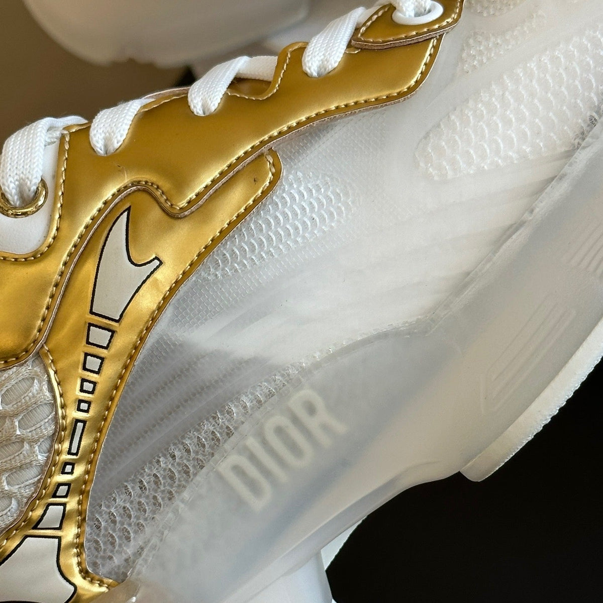 CD VIBE SNEAKERS