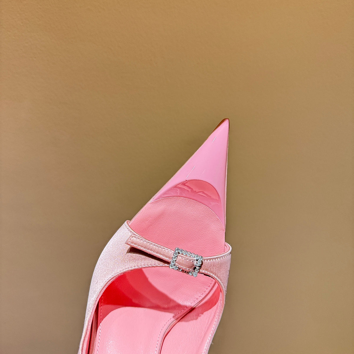 SL HEELS