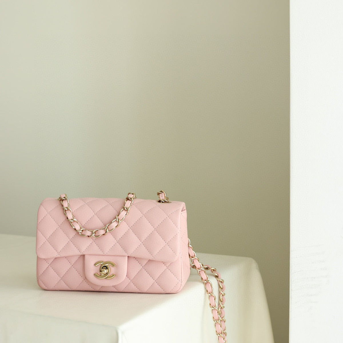 CC CLASSIC FLAP MINI BAG