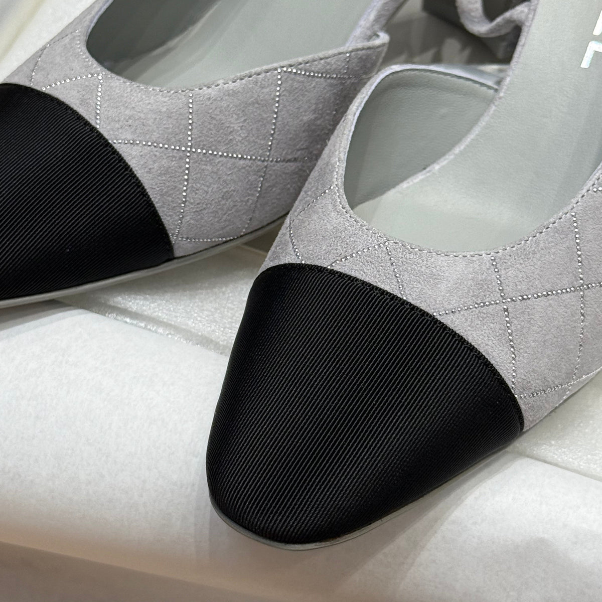CC SLINGBACK PUMPS
