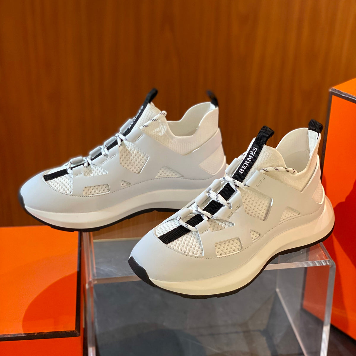 HERM KATANA SNEAKERS