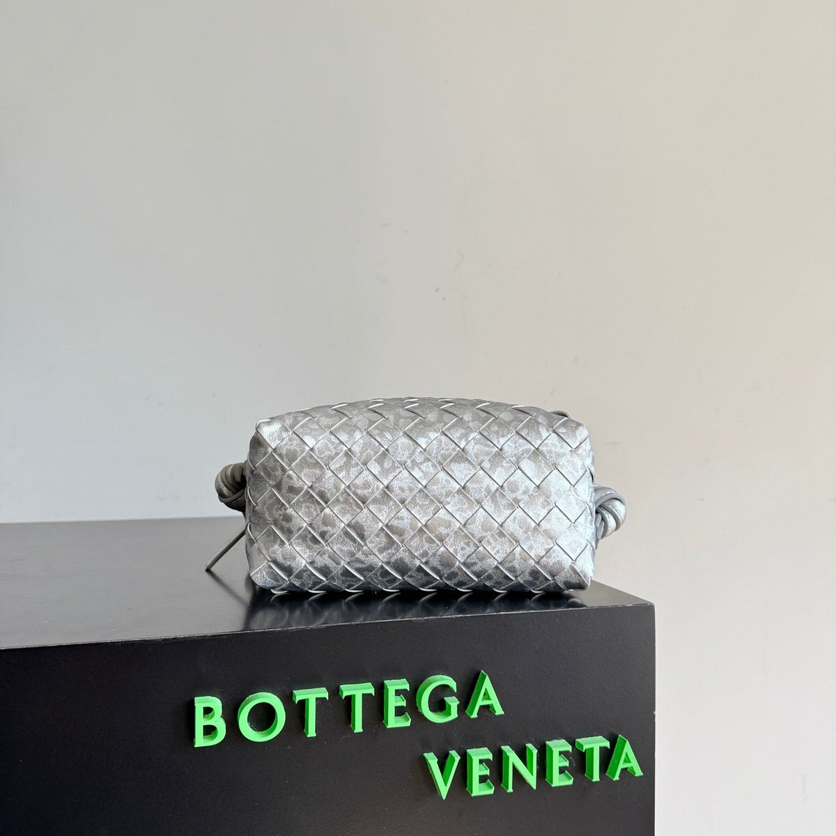 BOTT V TOP HANDLE LOOP BAG