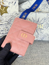 new-luxury-designer-bags-nm7570