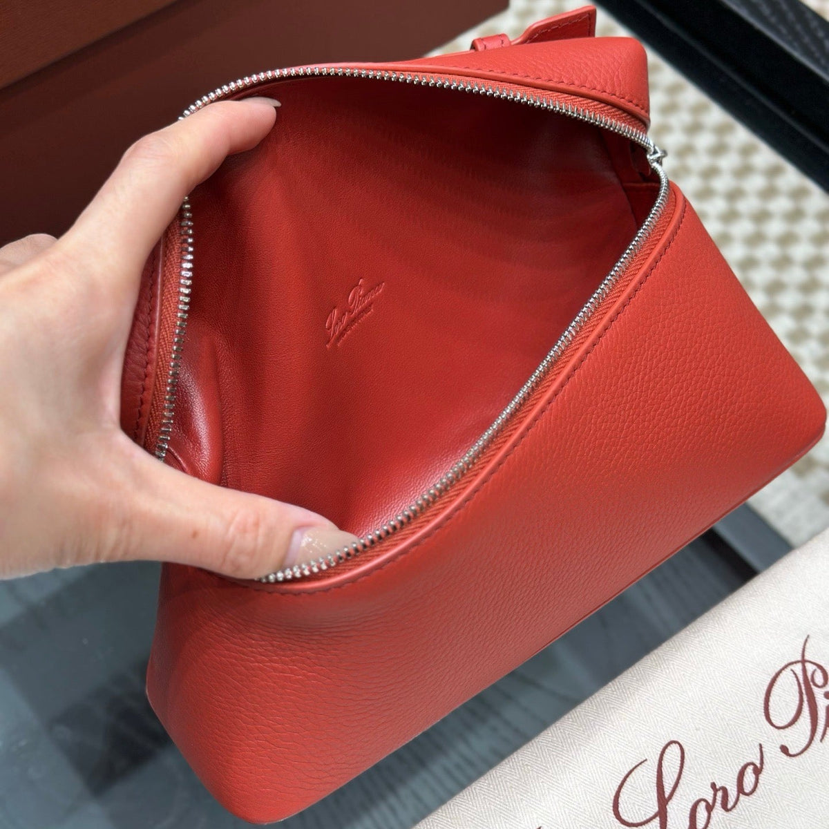 LORO P EXTRA POCKET L19 BAG