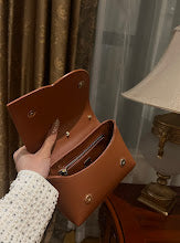 new-luxury-designer-bags-nm6882