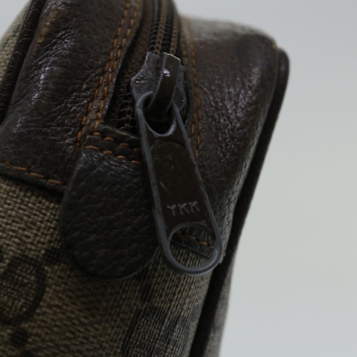 GUCCI Sherry Clutch Bag