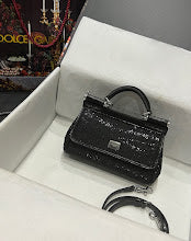 new-luxury-designer-bags-nm6682