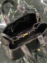 new-elite-designer-bags-nm2049