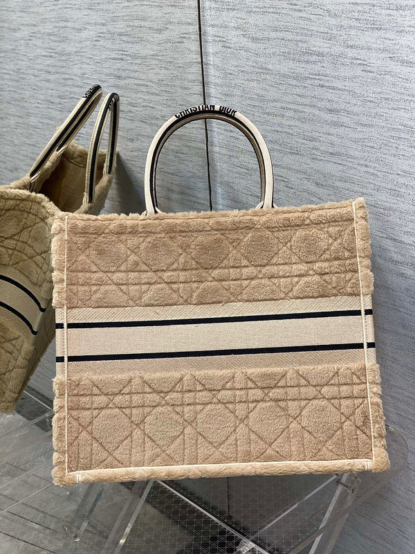 ENT - DOR Bags - 696