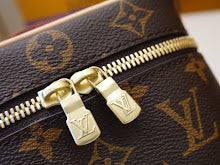 new-luxury-designer-bags-nm4130
