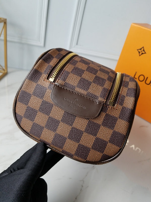 I W Fashion Lu-Vi bags - 17475
