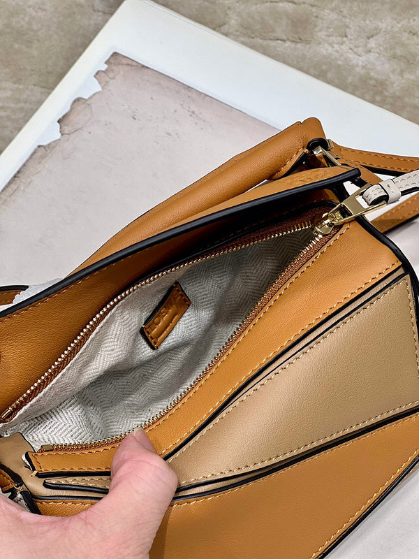 PHA - LWO Bags - 225