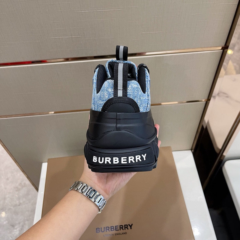 Burberry Luxury Shoes