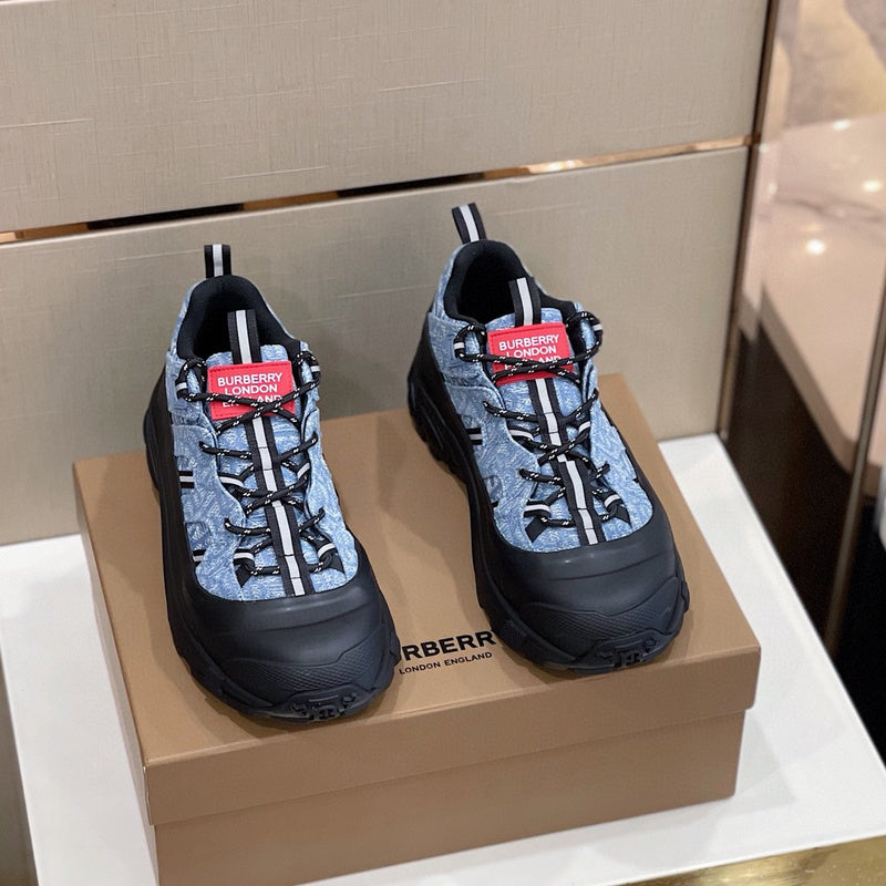 Burberry Luxury Shoes