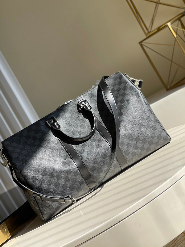 I W Fashion Lu-Vi bags - 17033