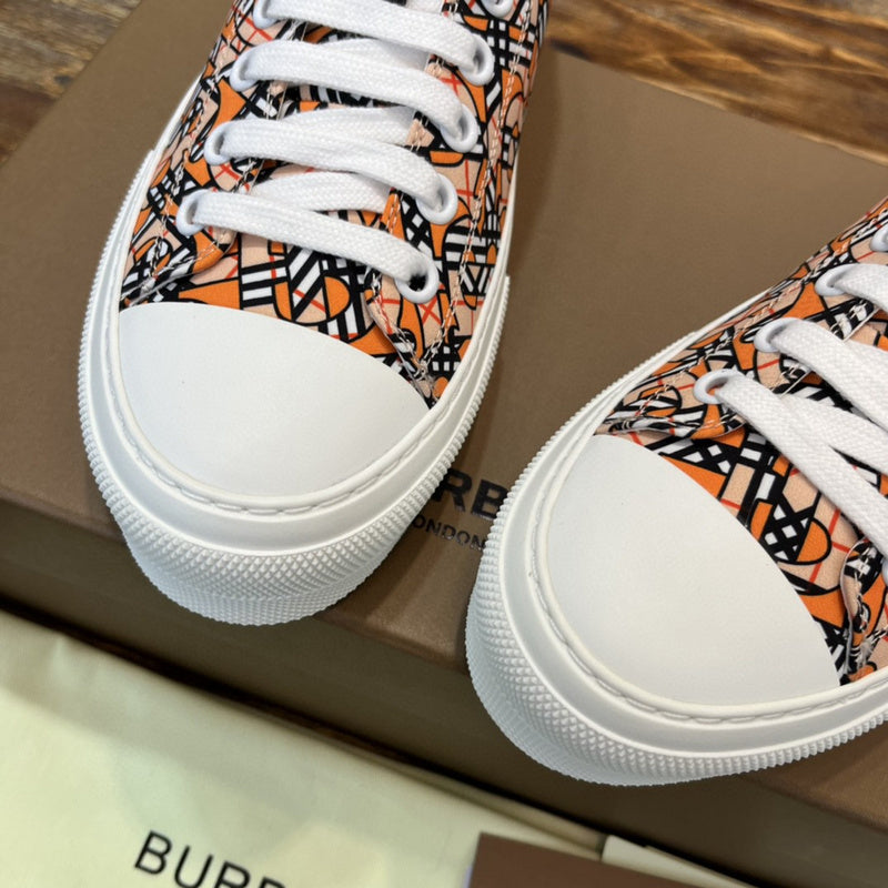 Burberry Luxury Shoes