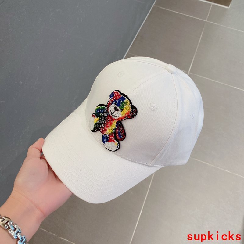 Louis Vuitton Luxury Cap