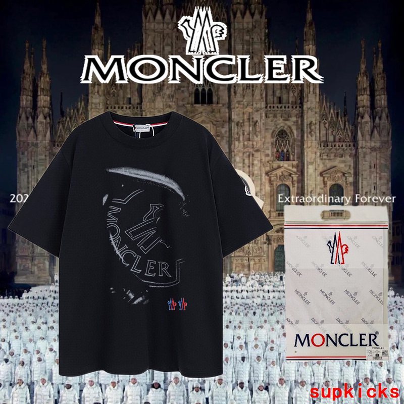 Moncler Luxury Cloth