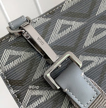 new-luxury-designer-bags-nm7388