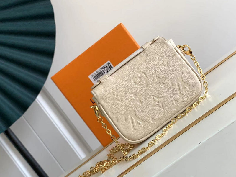 I W Fashion Lu-Vi Bags - 16769