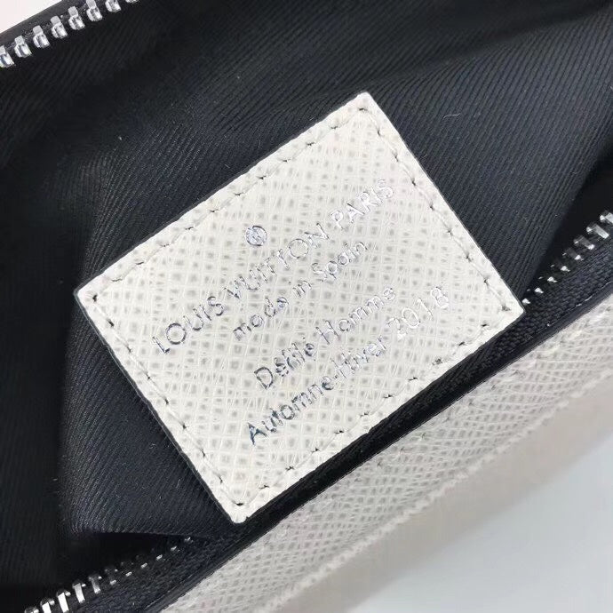 I W Fashion Lu-Vi bags - 10452