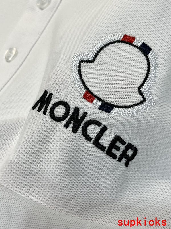 Moncler Luxury Cloth