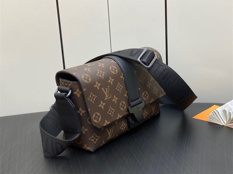 PHA - LOV Bags - 426