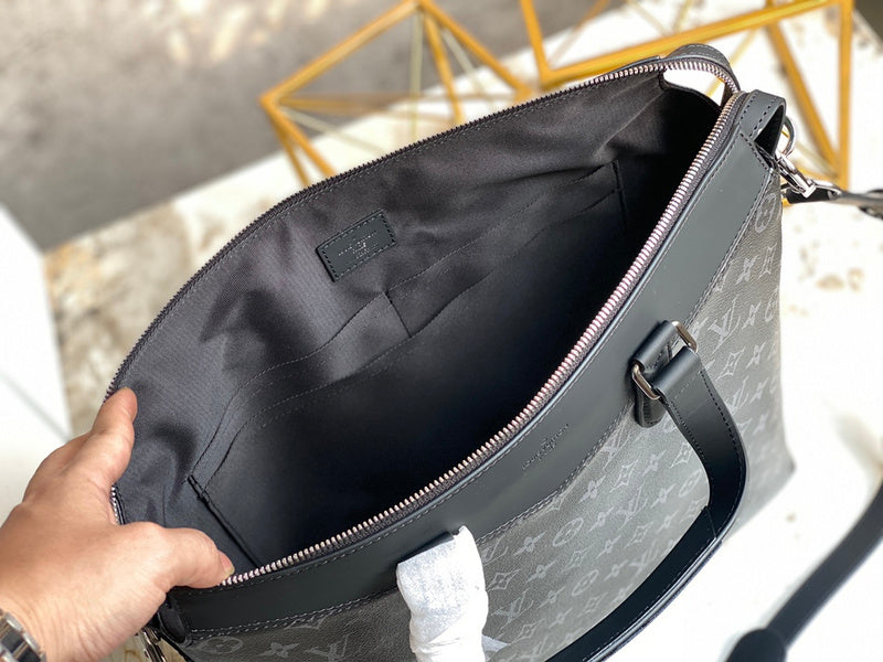 I W Fashion Lu-Vi bags - 17177