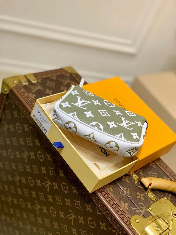 I W Fashion Lu-Vi Bags - 16688
