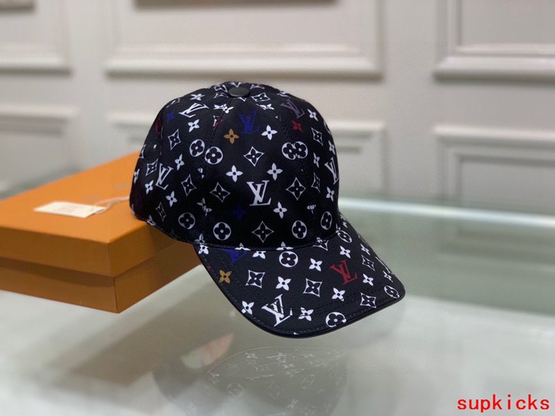 Louis Vuitton Luxury Cap