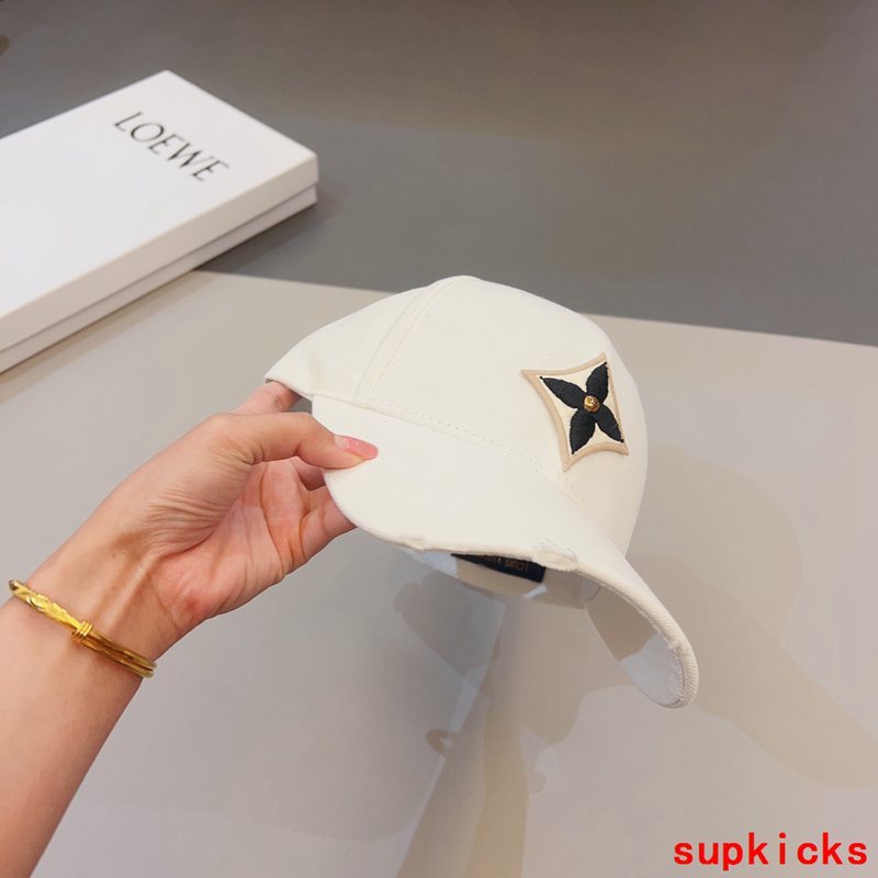 Louis Vuitton Luxury Cap