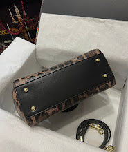 new-luxury-designer-bags-nm7036
