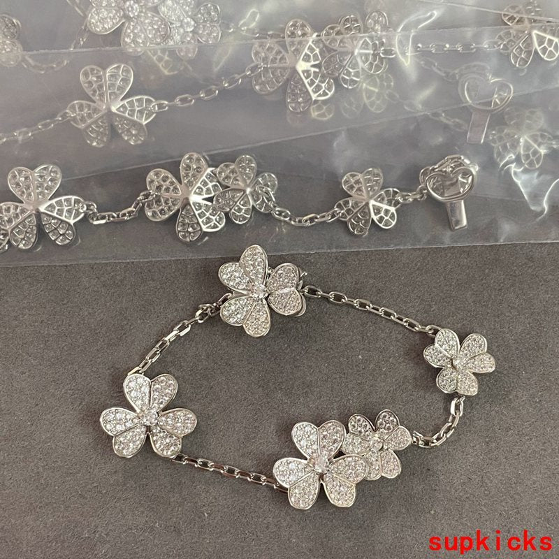 Van Cleef & Arples Jewelry