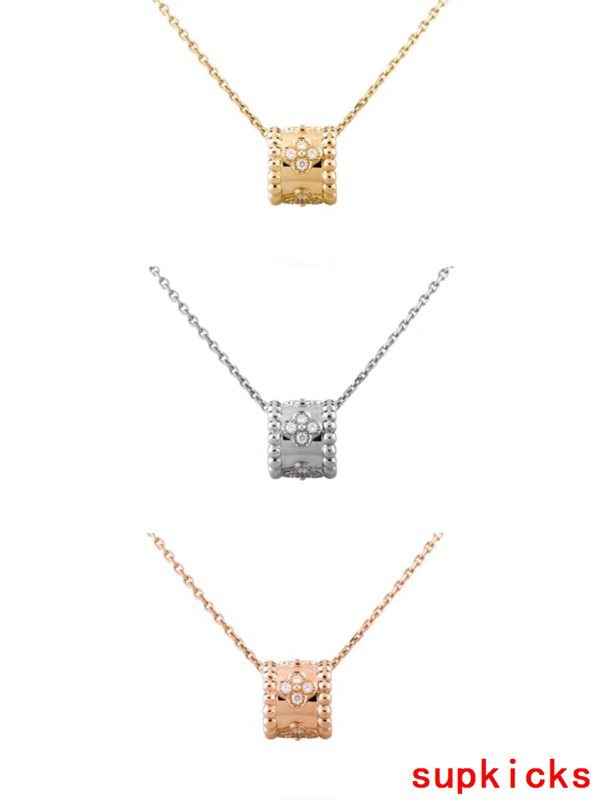 Van Cleef & Arples Jewelry