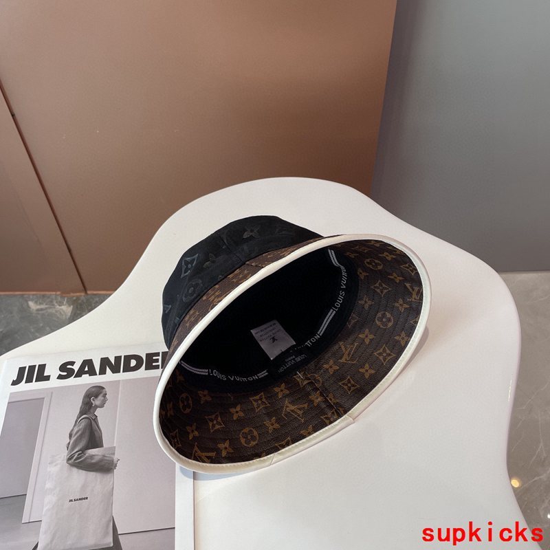 Louis Vuitton Luxury Cap