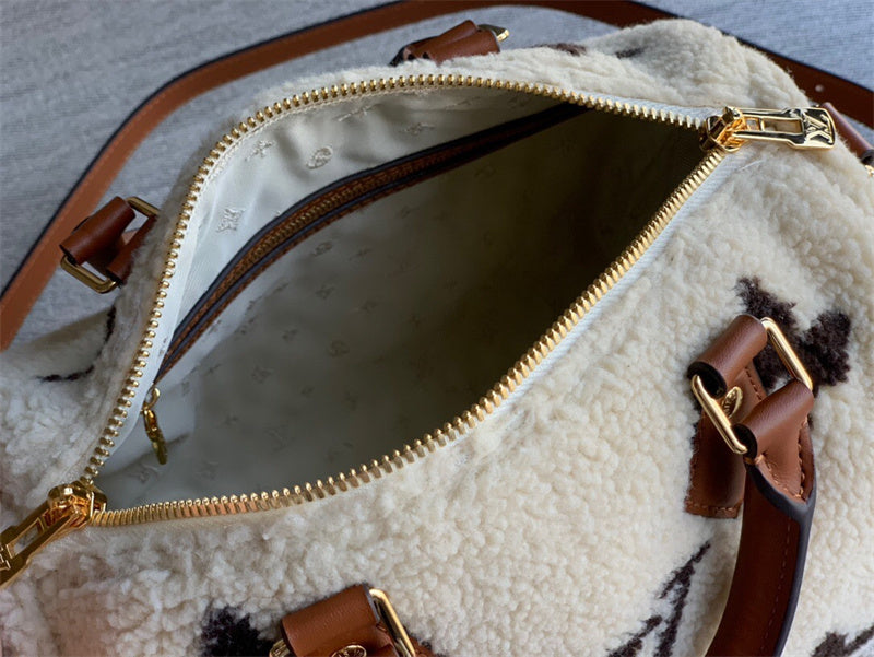 PHA - LOV Bags - 363
