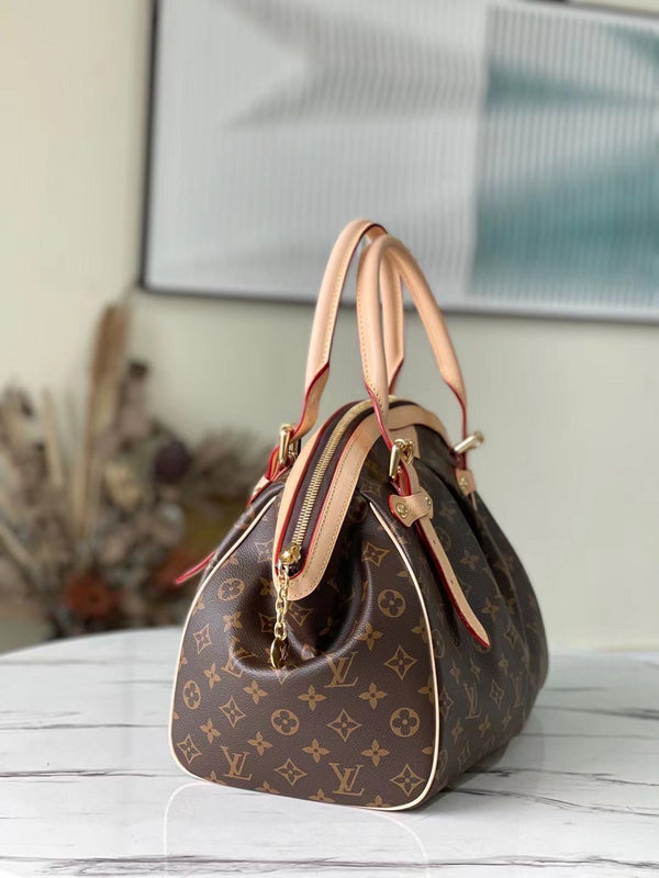 I W Fashion Lu-Vi bags - 17149