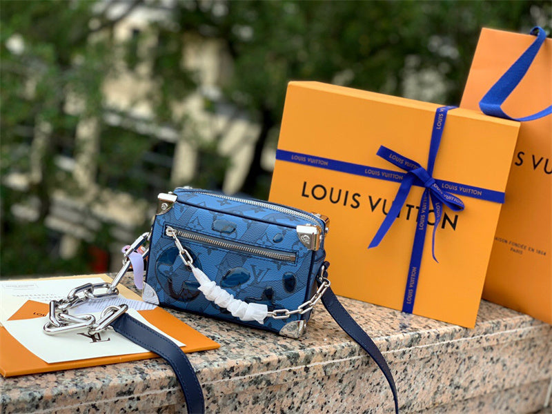 PHA - LOV Bags - 574