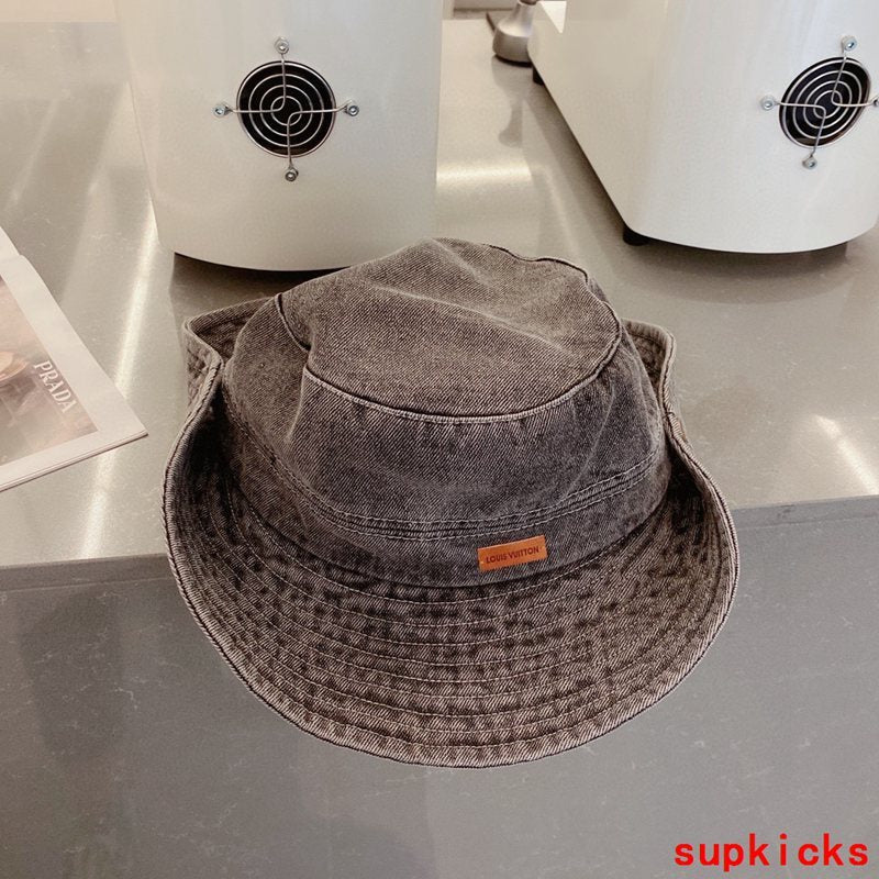 Louis Vuitton Luxury Cap