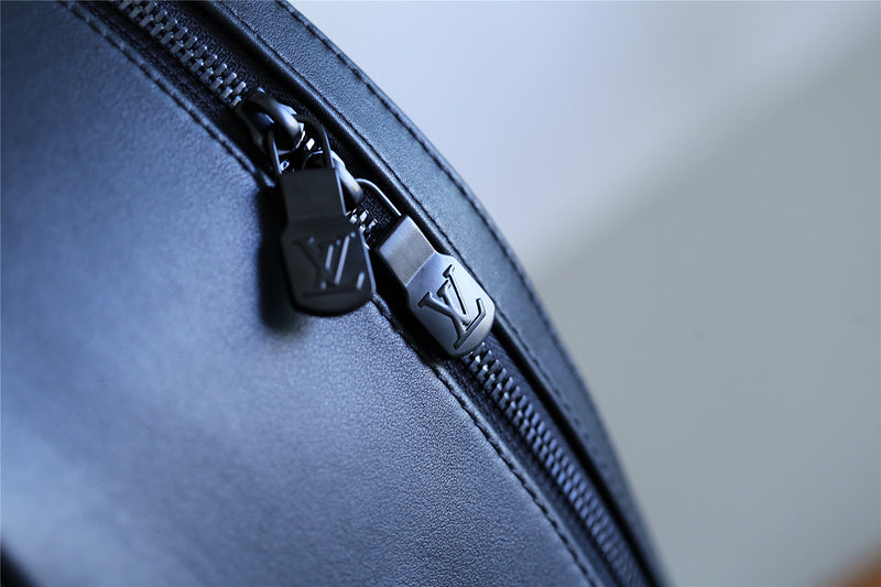 I W Fashion Lu-Vi bags - 9732