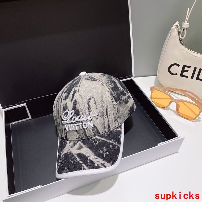 Louis Vuitton Luxury Cap