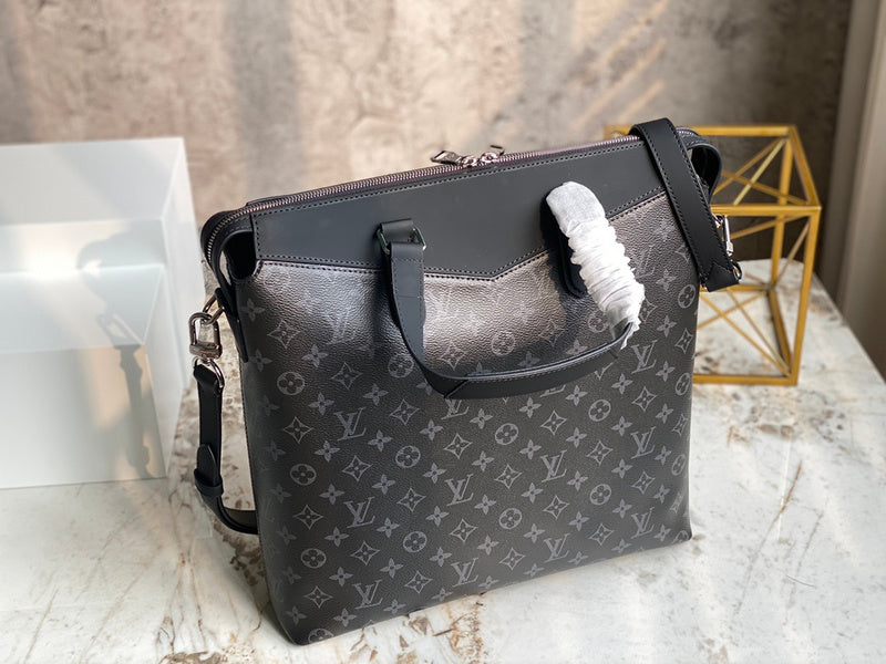 I W Fashion Lu-Vi bags - 17177