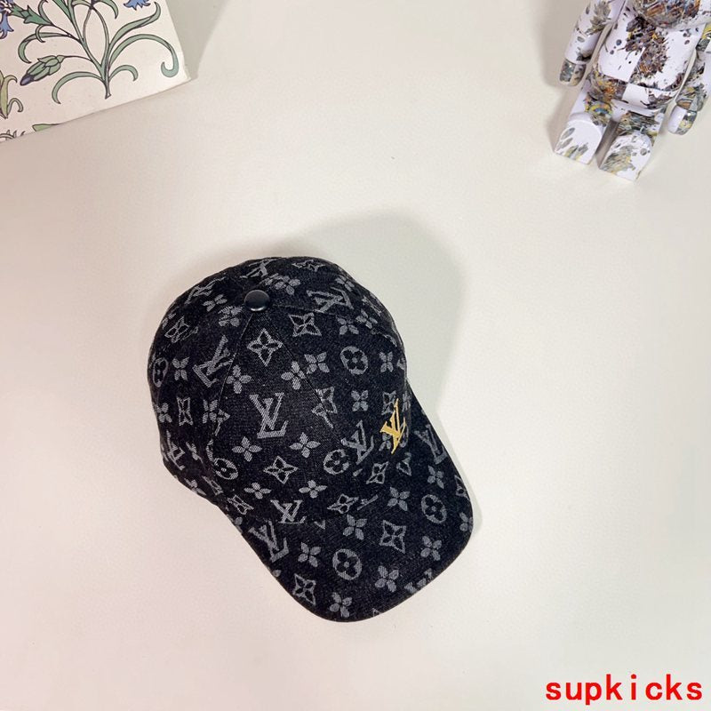 Louis Vuitton Luxury Cap