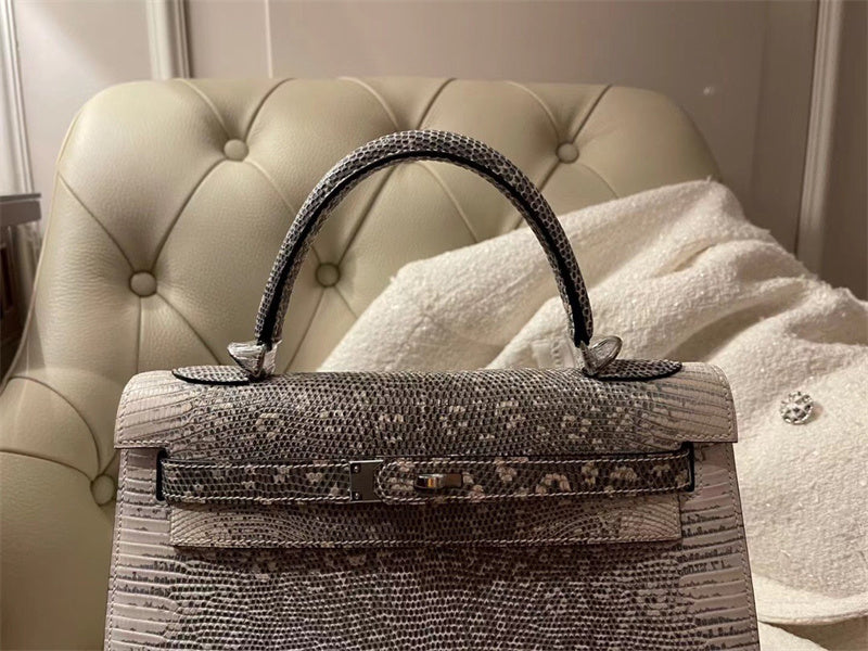 PHA - HMS Bags - 950