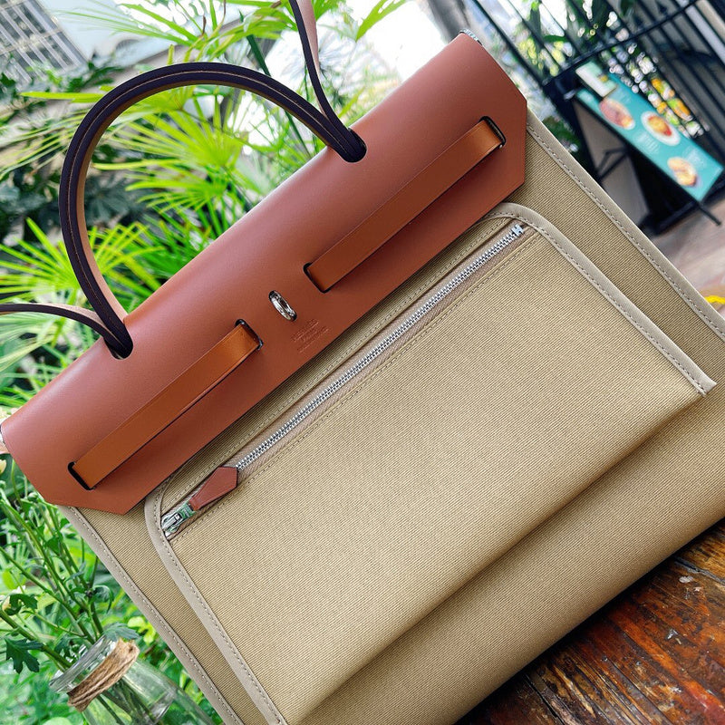 PHA - HMS Bags - 1553