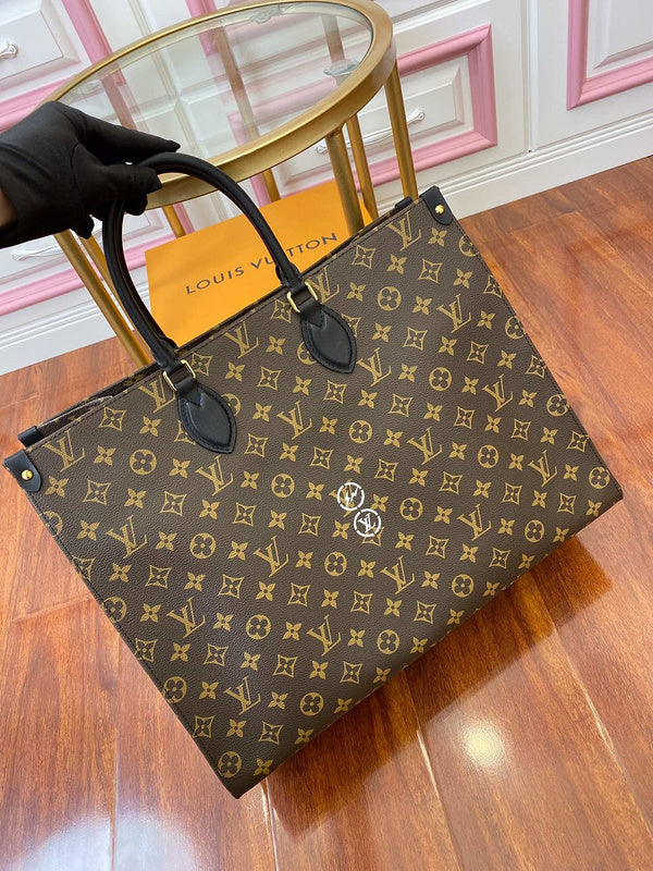I W Fashion Lu-Vi bags - 17806