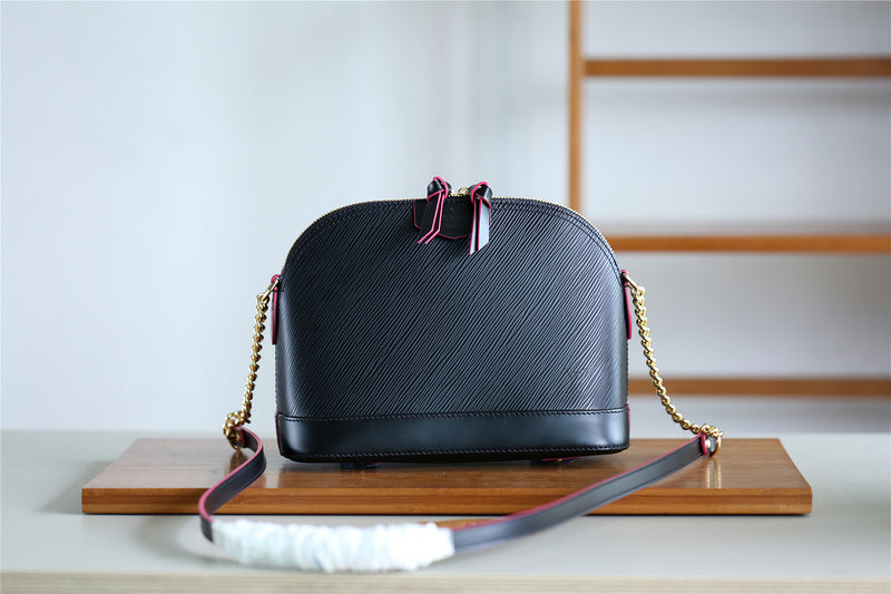 I W Fashion Lu-Vi bags - 8289