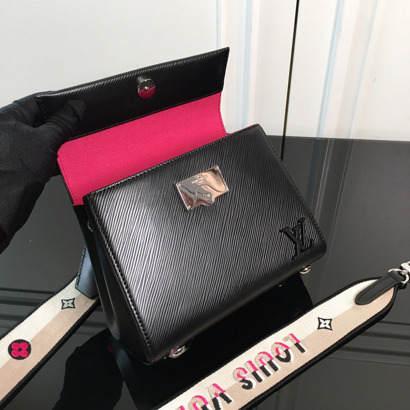 I W Fashion Lu-Vi bags - 17100