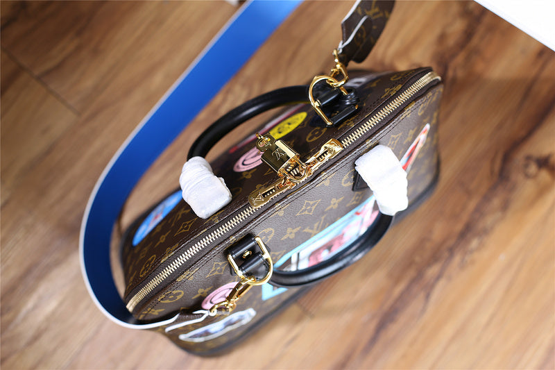 I W Fashion Lu-Vi bags - 8261