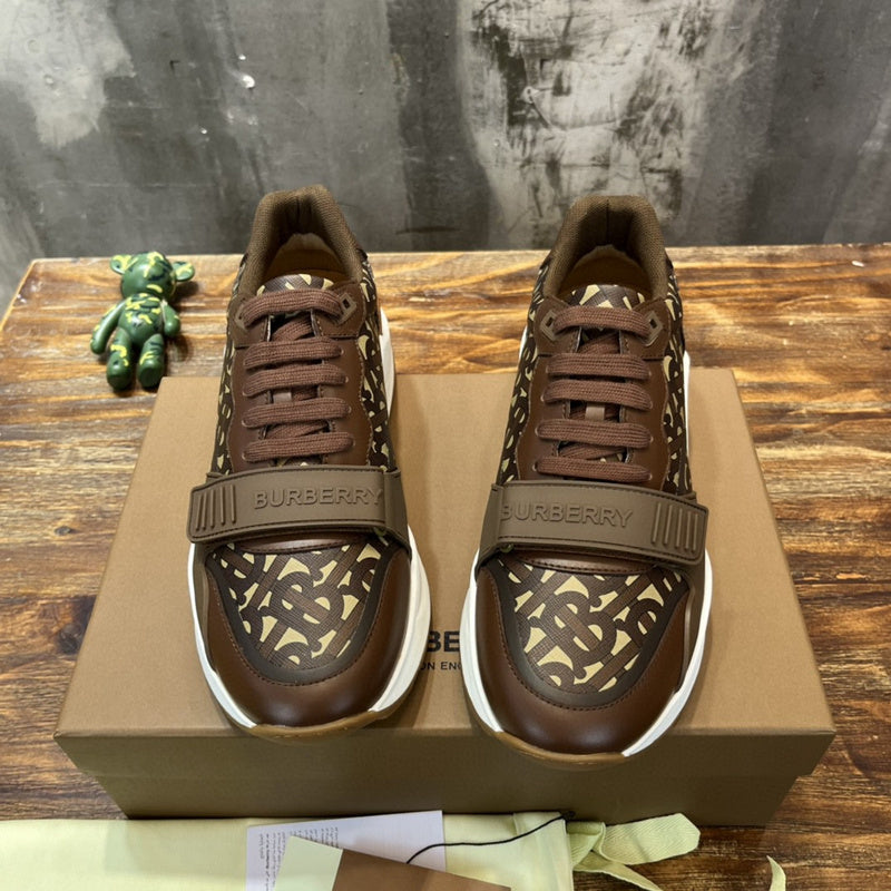 Burberry Luxury Shoes